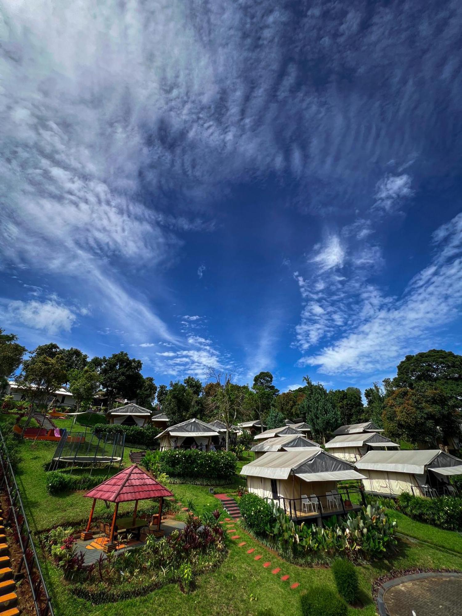 Trizara Resorts - Glam Camping Lembang Exterior photo