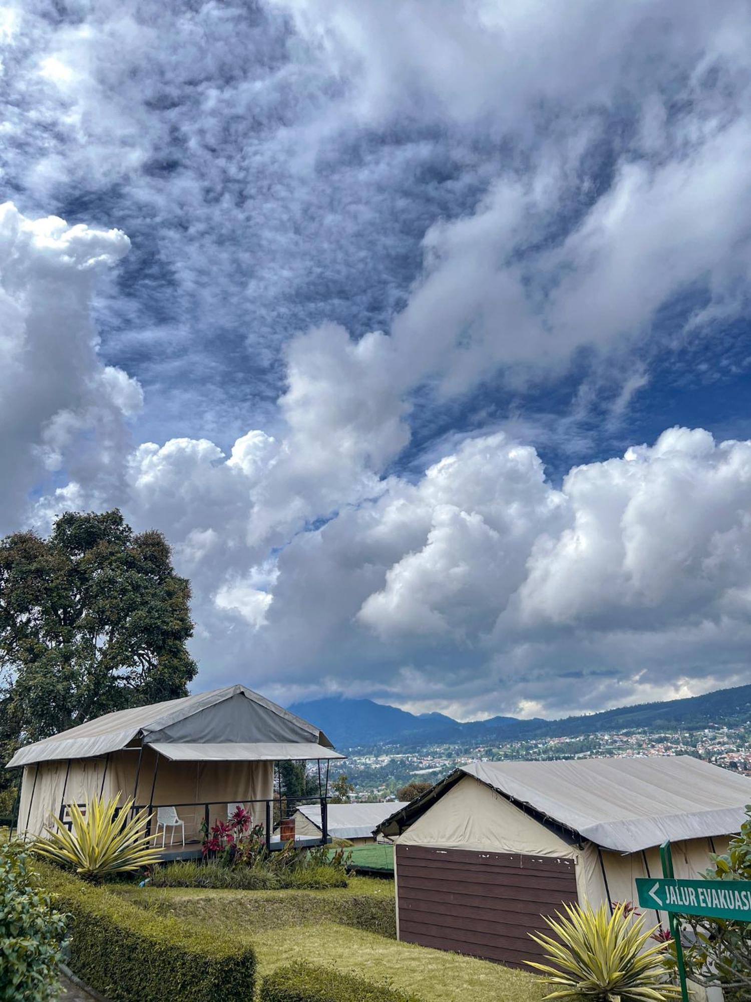 Trizara Resorts - Glam Camping Lembang Exterior photo